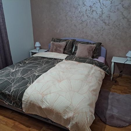 Stan na dan Foča Apartment Bagian luar foto
